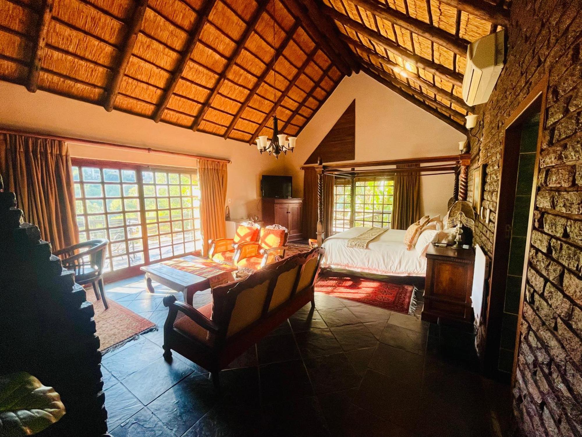 Pretoria Mansion Boutique Hotel Coral Tree Exterior photo